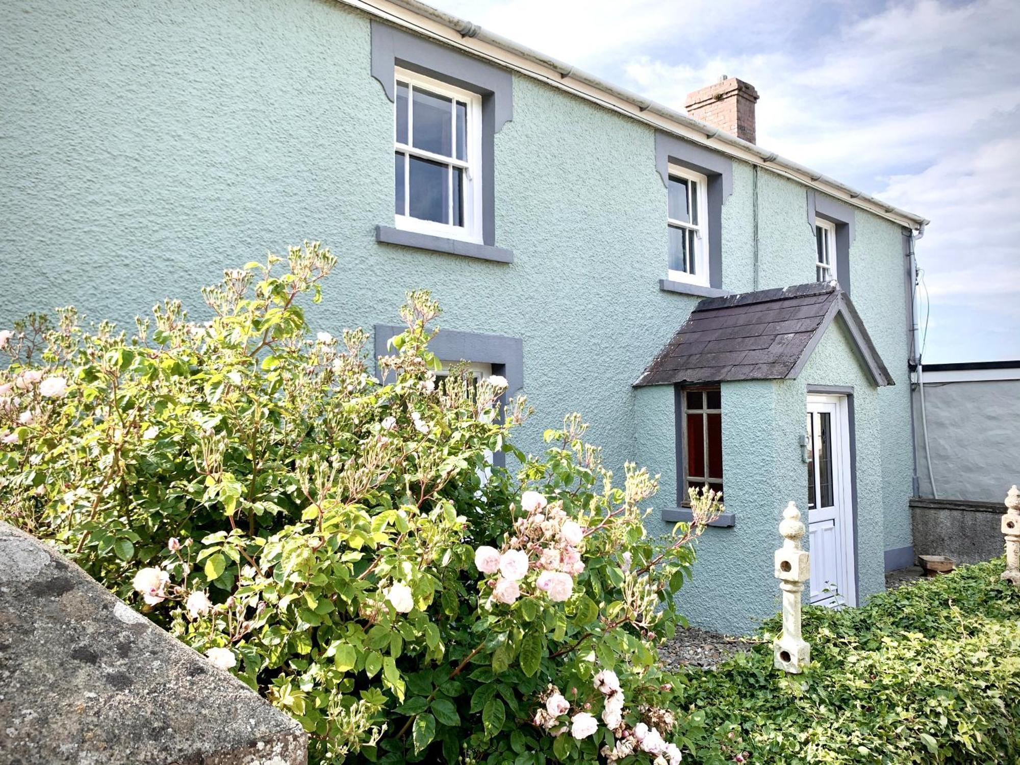 The Farmhouse Newport  Esterno foto